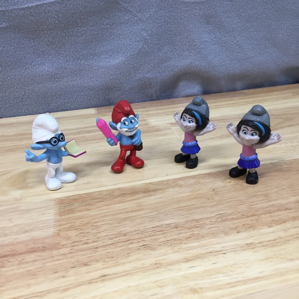 Smurfs‎ Figures Lot of 4 Brainy Papa Smurf Vexy Miniature Toy Set